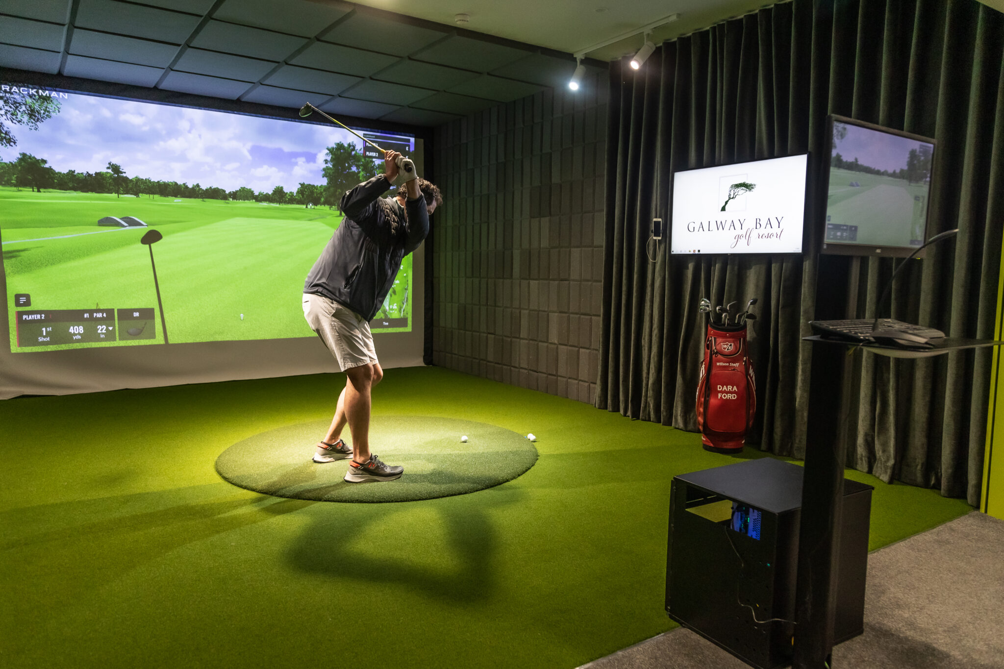 TrackMan Room | Galway Bay Golf Resort